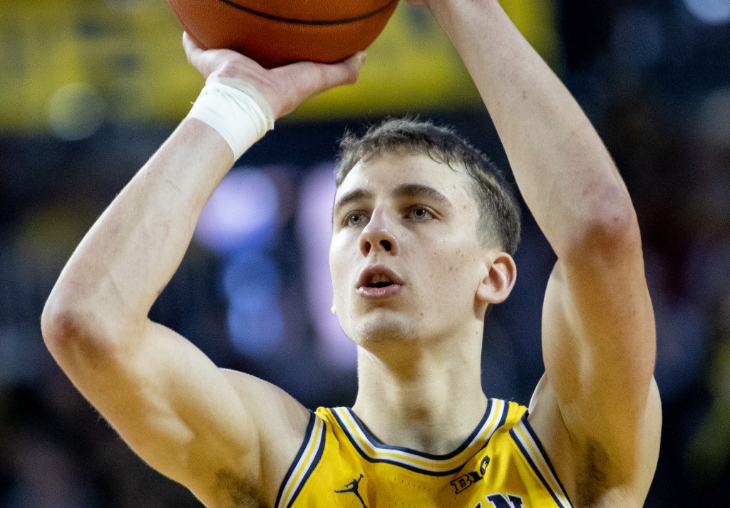 Warriors select agile Michigan forward at No. 7 in NBA Mock Draft by The&nbsp;Athletic