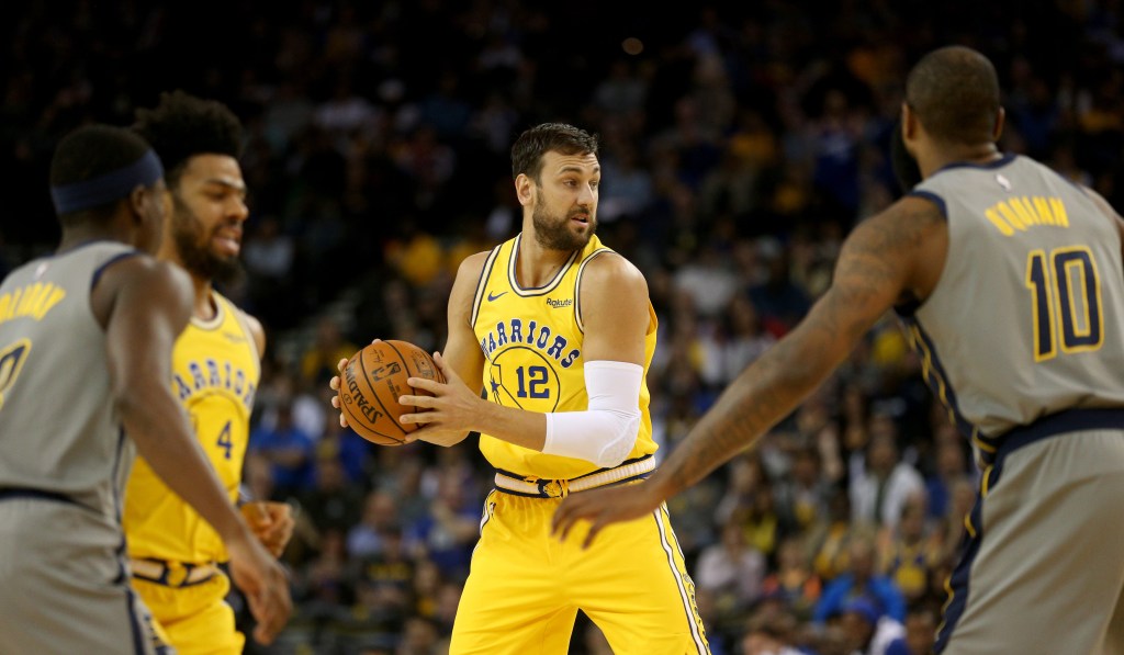 Warriors throwback: Andrew Bogut’s passing skills at center a sight to&nbsp;behold